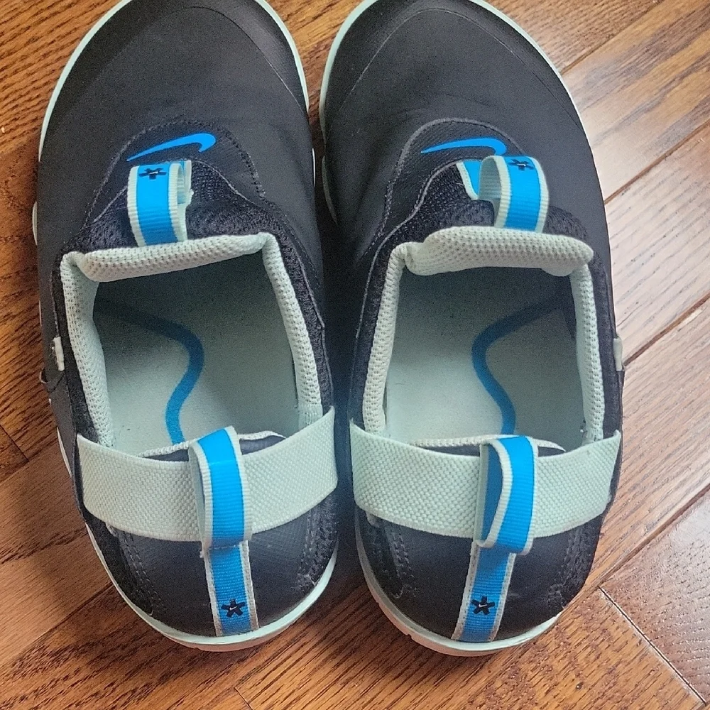 Nike Zoom Pulse Shoes - Picture 10 of 10